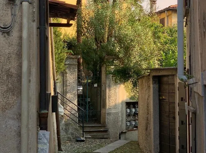 Italian Charm Ghiffa